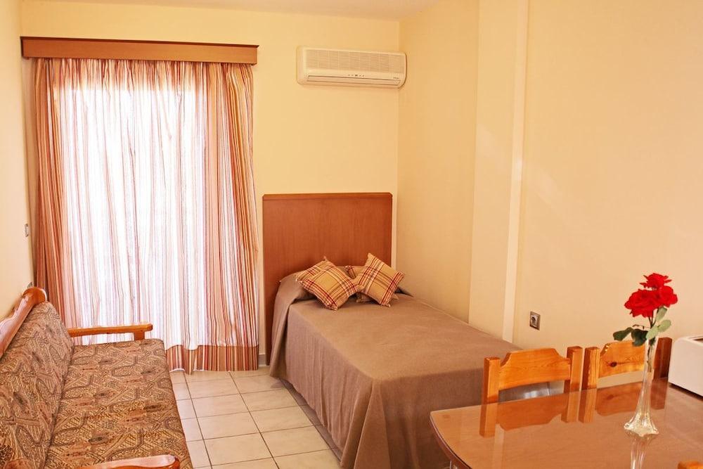 Sandy'S Studios Apartments & Log-Villas Kos-stad Buitenkant foto